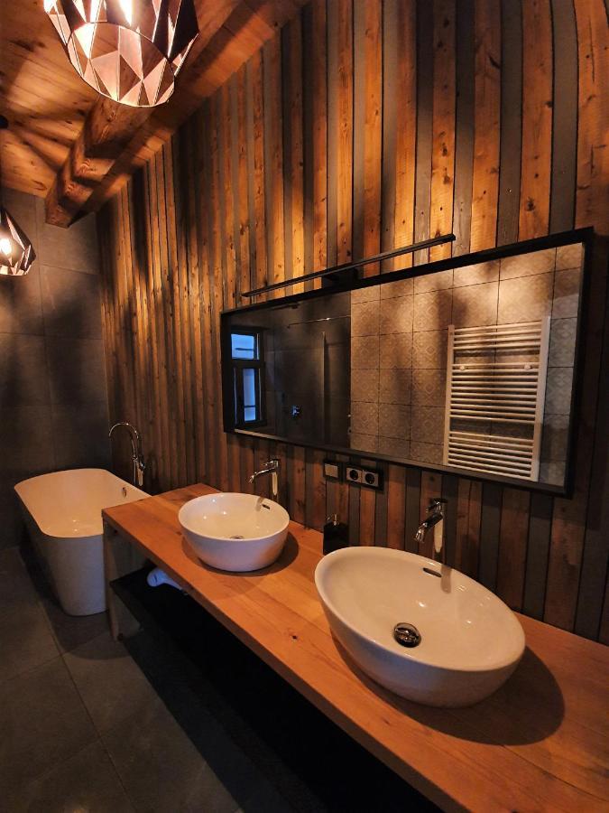 Kk Apartment Вентспилс Екстериор снимка