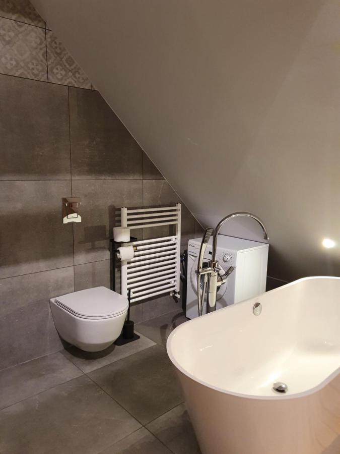 Kk Apartment Вентспилс Екстериор снимка
